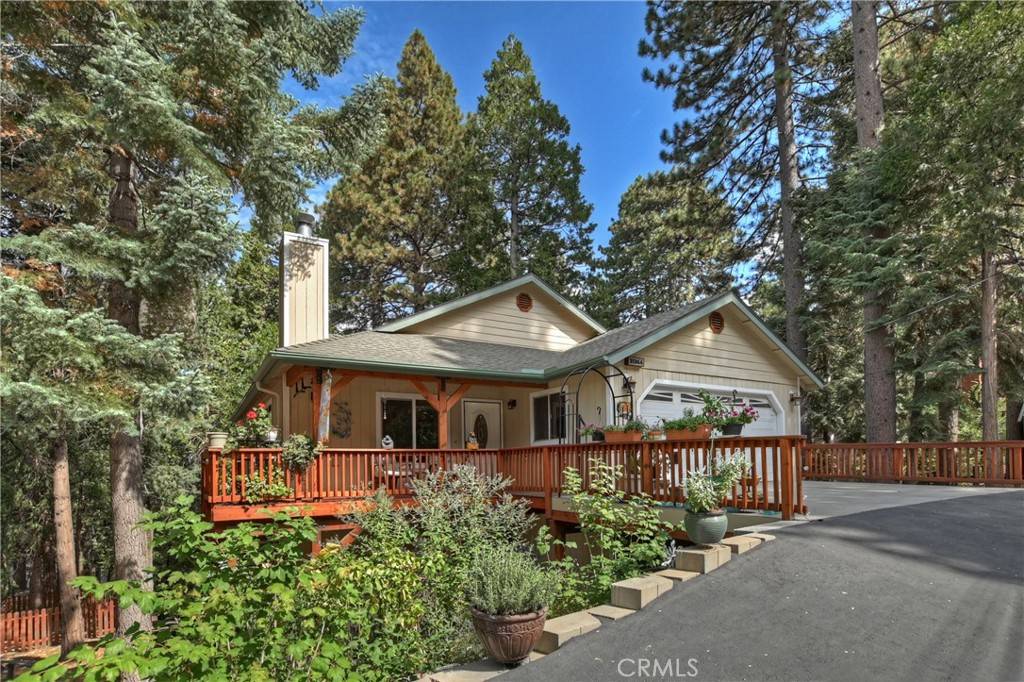 Running Springs, CA 92382,31364 Overhill DR