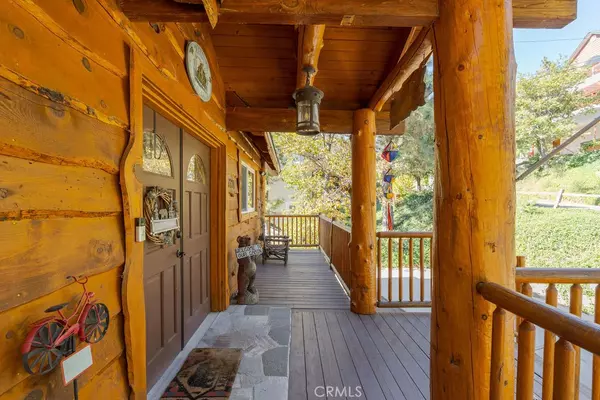 Lake Arrowhead, CA 92352,27721 Caribou DR