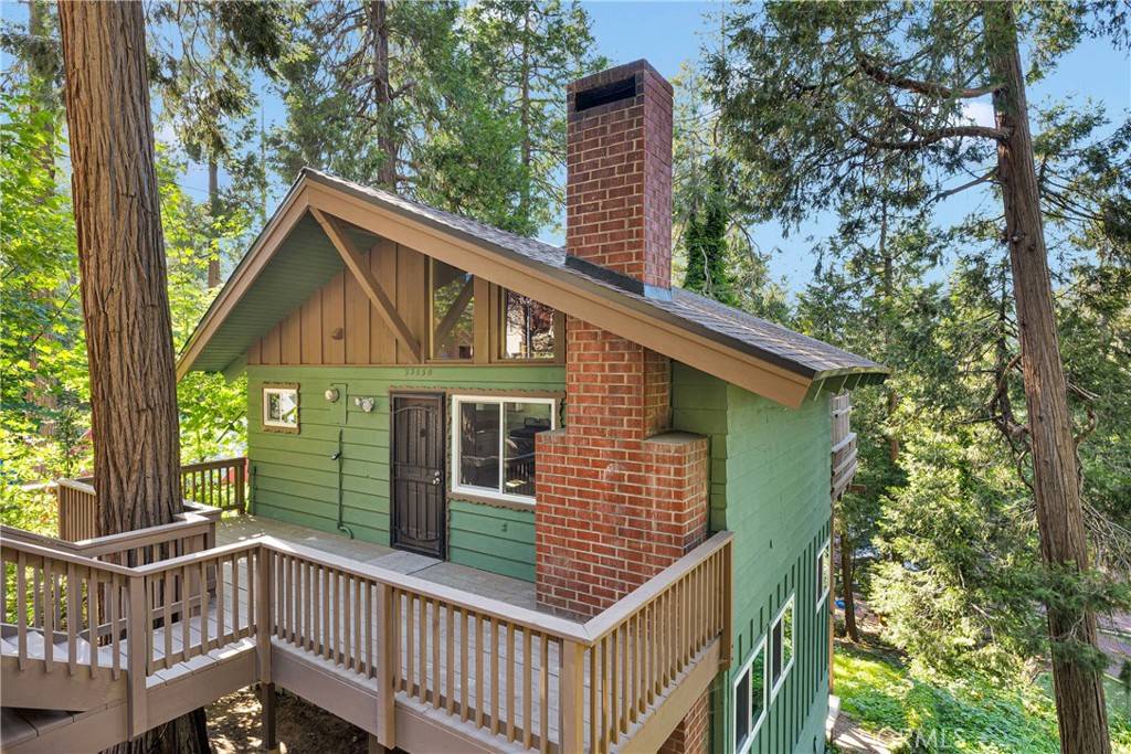23550 Lake DR, Crestline, CA 92325