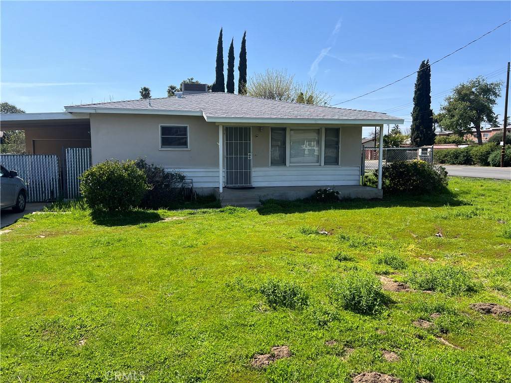 951 E 7th ST, Beaumont, CA 92223
