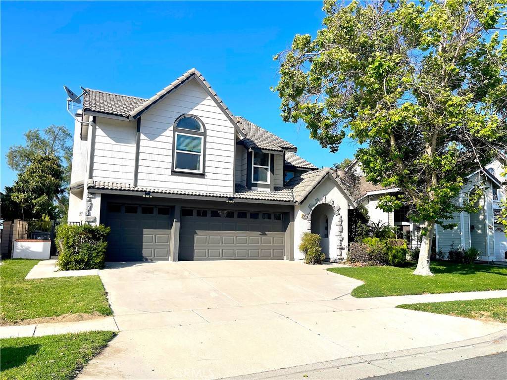 Corona, CA 92882,2985 Amber DR