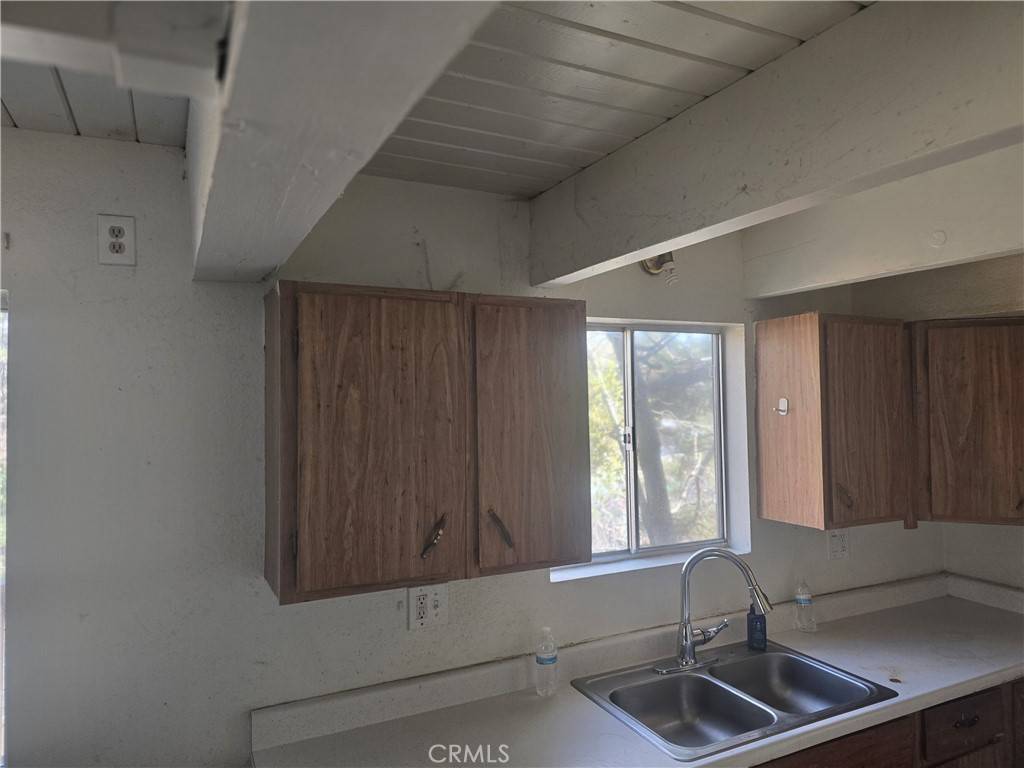 Arrowbear, CA 92382,32796 Lupine LN