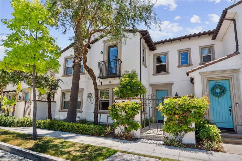 Anaheim, CA 92805,604 E Water ST