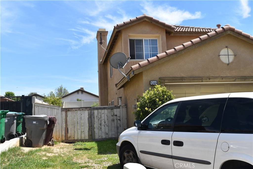 Beaumont, CA 92223,1044 Willmont WAY