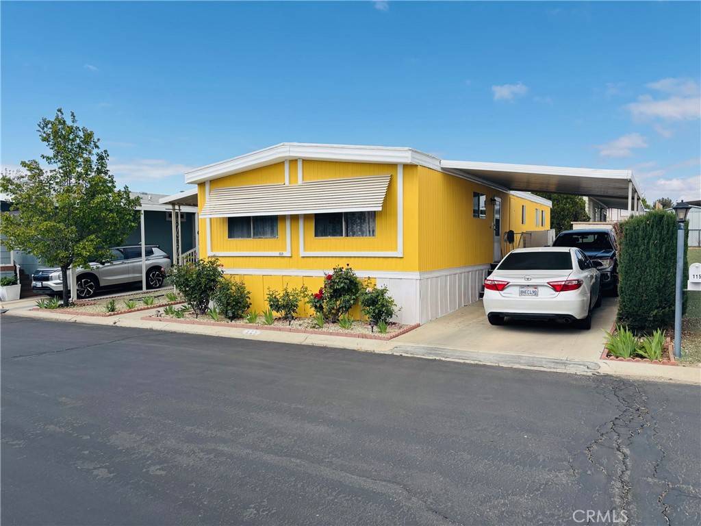 Victorville, CA 92395,13393 Mariposa RD #115
