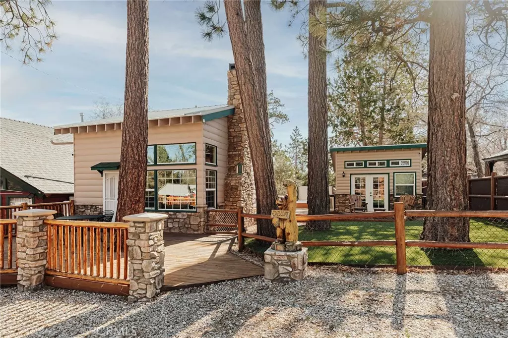 Sugarloaf, CA 92386,879 Orange AVE