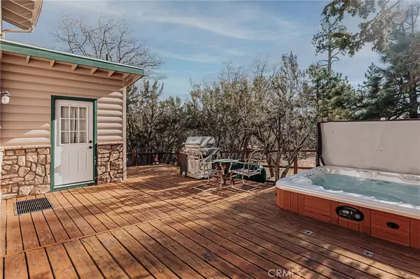 Sugarloaf, CA 92386,879 Orange AVE