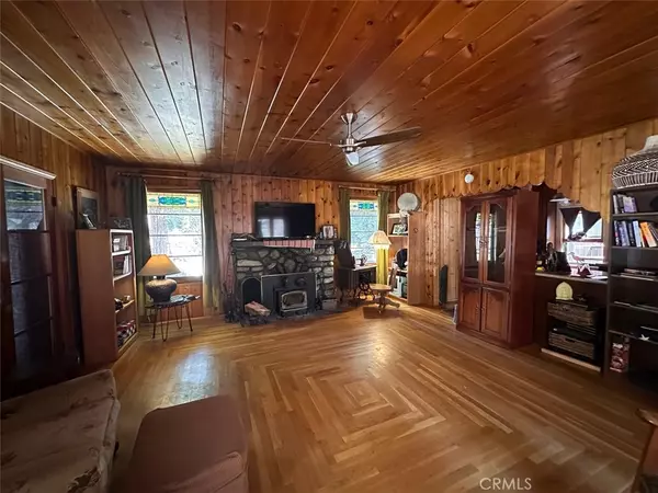 Forest Falls, CA 92339,9544 Snow Drift DR