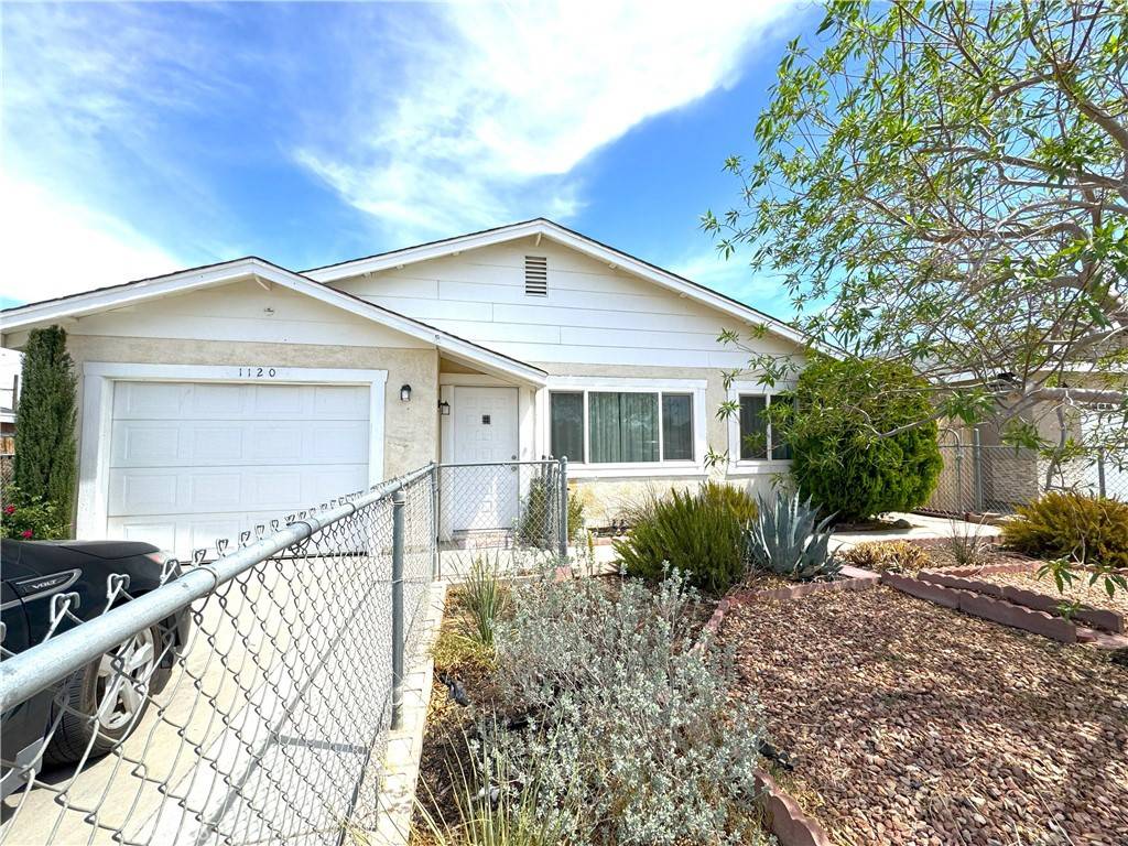 1120 S Yorktown ST, Ridgecrest, CA 93555