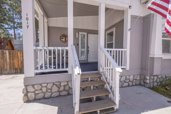 Big Bear, CA 92314,1017 Nana AVE