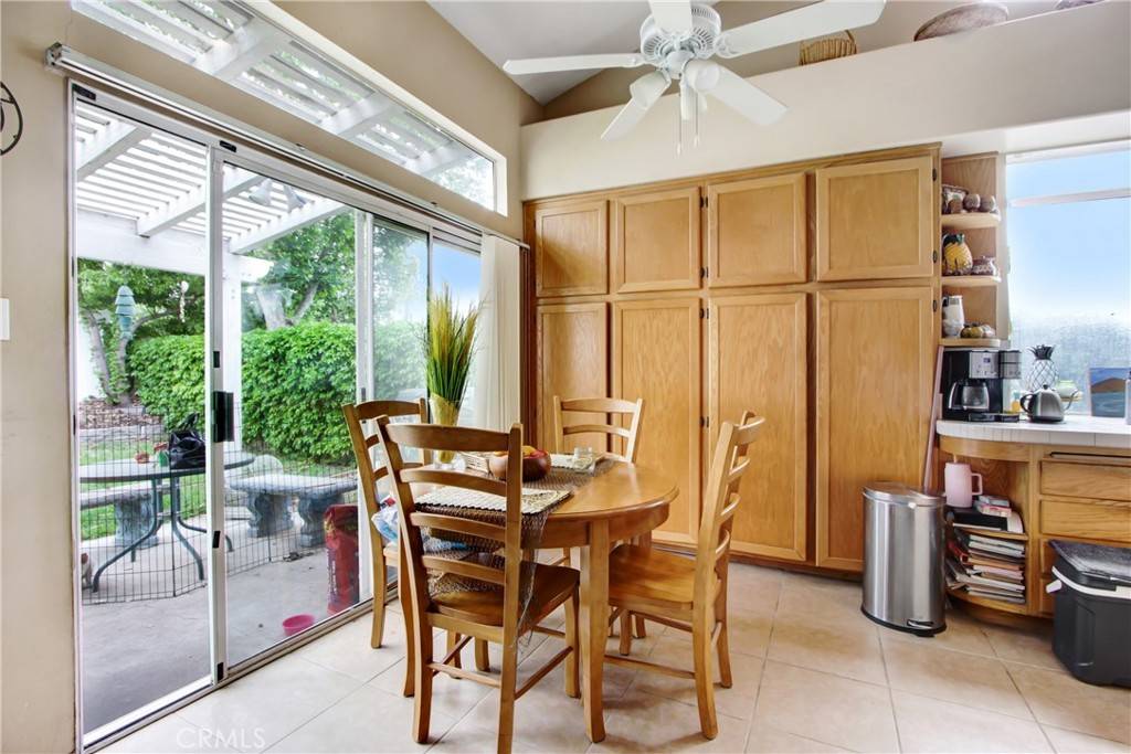 Highland, CA 92346,7279 Yarnell RD