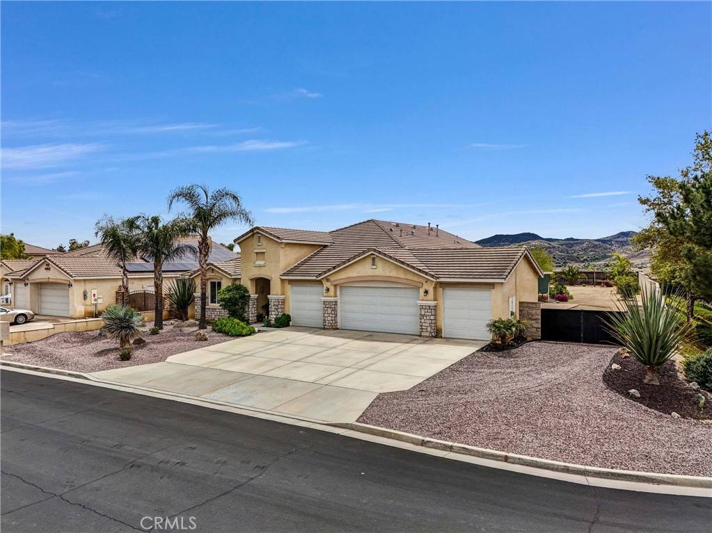 19069 Eldorado RD, Perris, CA 92570
