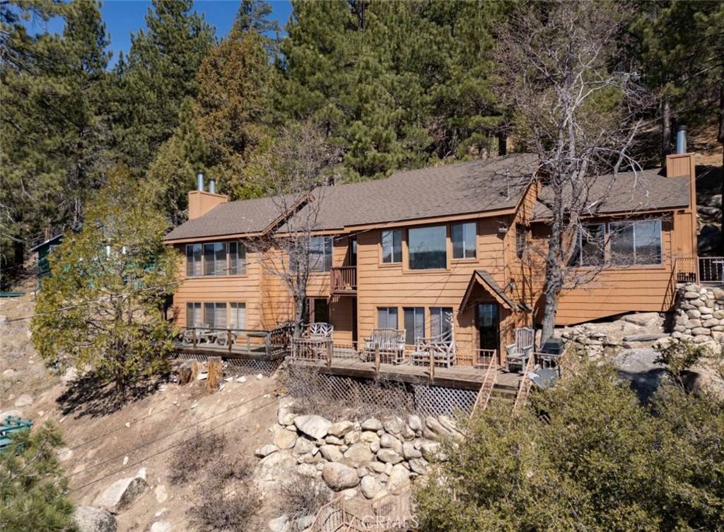 304 Big Bear TRL, Fawnskin, CA 92333