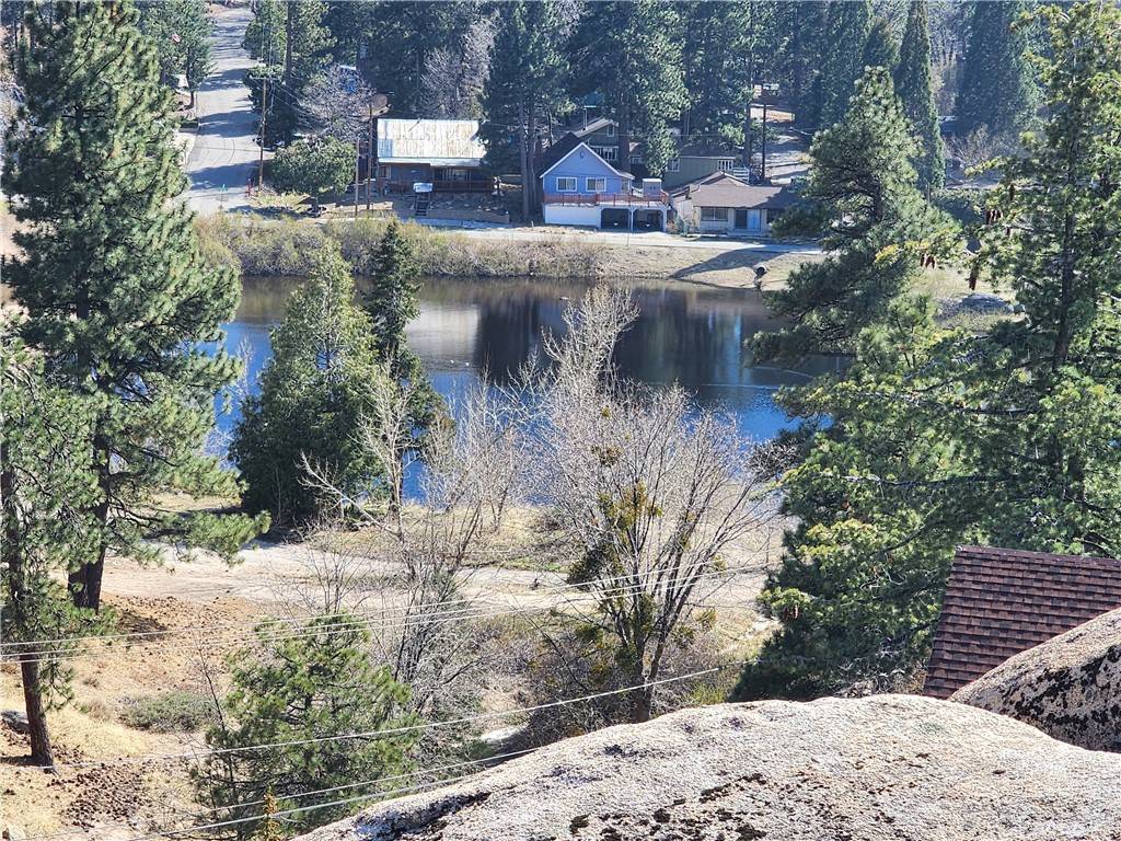 33344 Music Camp RD, Running Springs, CA 92382