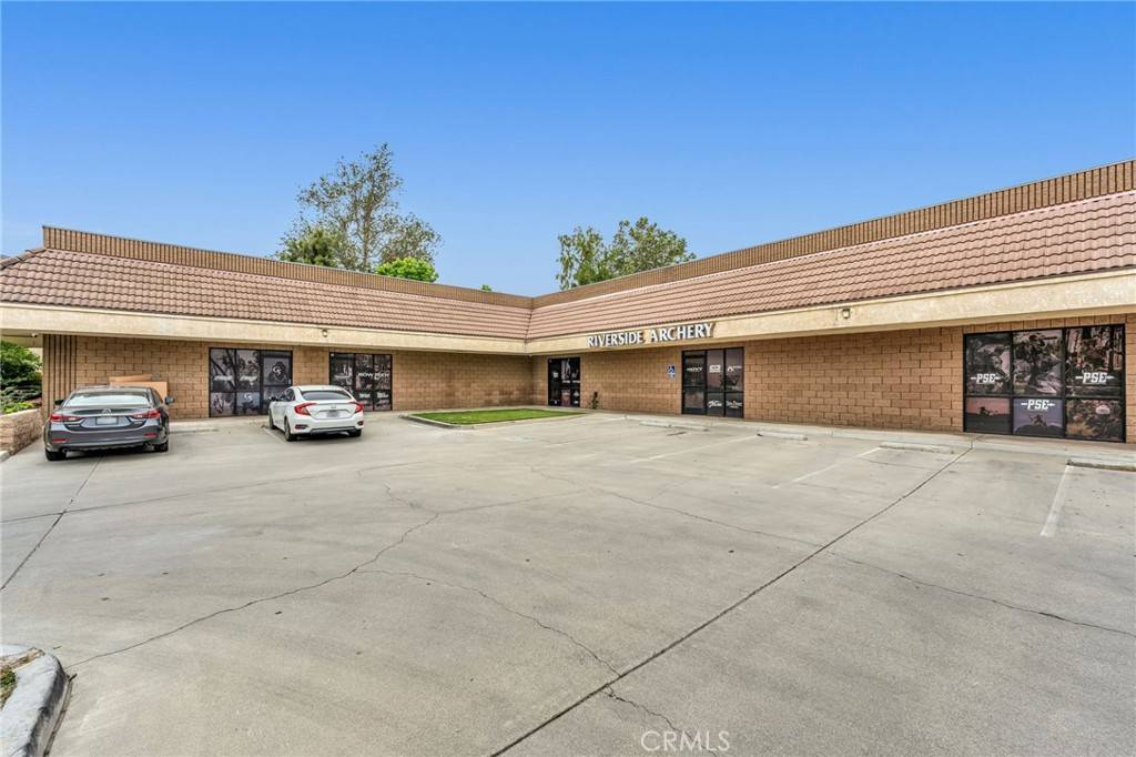 1919 Atlas DR, Riverside, CA 92501