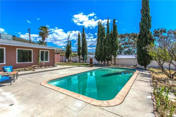 Banning, CA 92220,2460 W Wilson ST