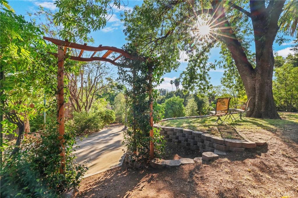 120 Franklin AVE, Redlands, CA 92373