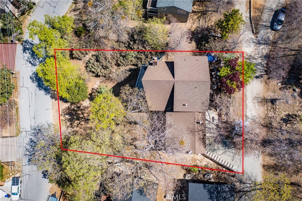 Lake Arrowhead, CA 92352,1411 Sequoia DR