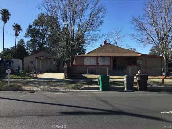 207 E 5th ST, Beaumont, CA 92223