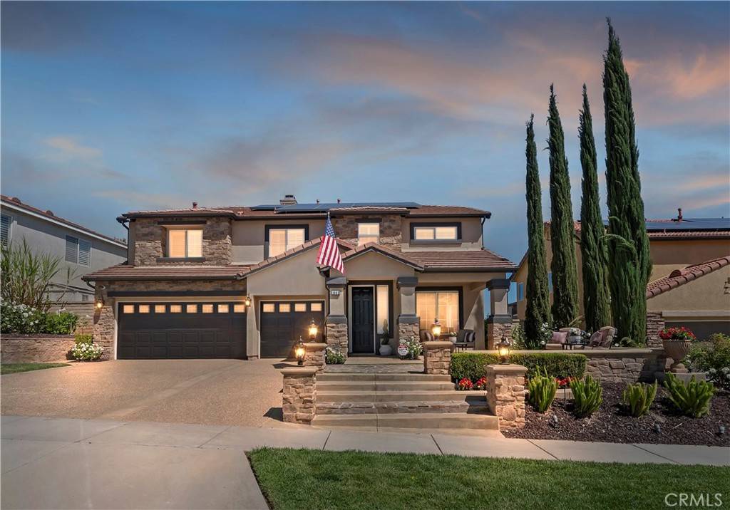 1663 Spyglass DR, Corona, CA 92883