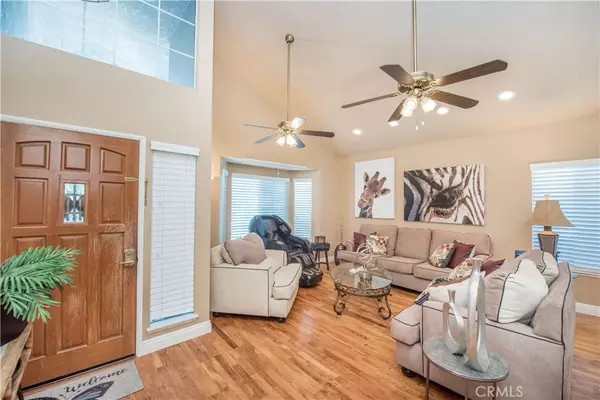 Corona, CA 92882,3251 Mountainside DR