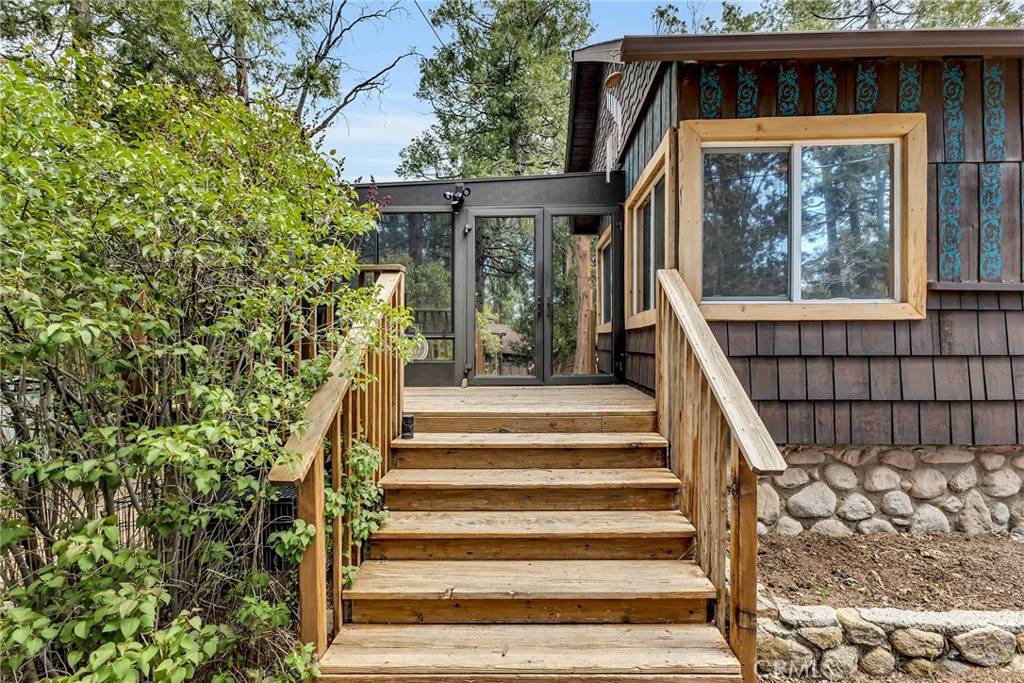 Idyllwild, CA 92549,54105 S Circle DR