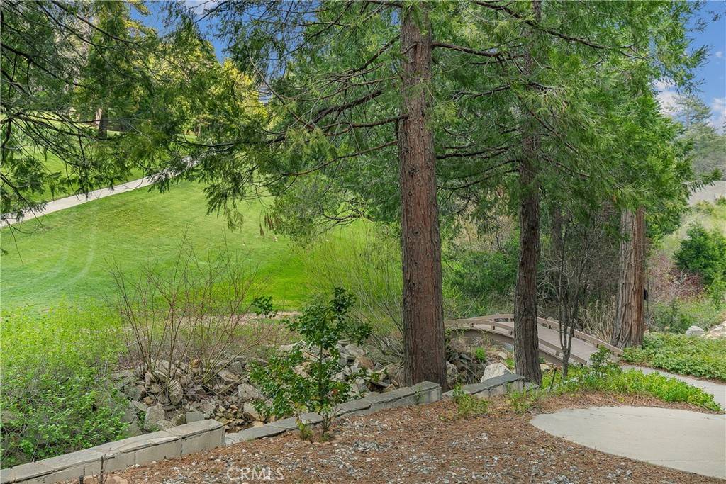 109 S Fairway DR, Lake Arrowhead, CA 92352
