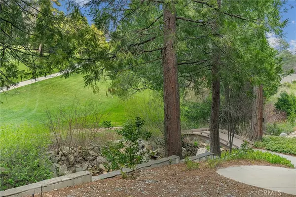 109 S Fairway DR, Lake Arrowhead, CA 92352