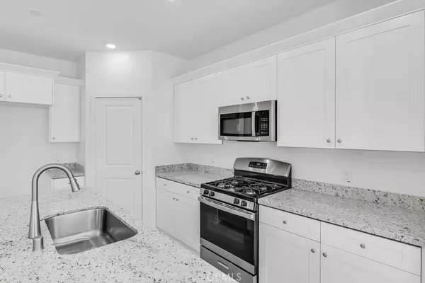 Winchester, CA 92596,32807 MANHATTAN AVE