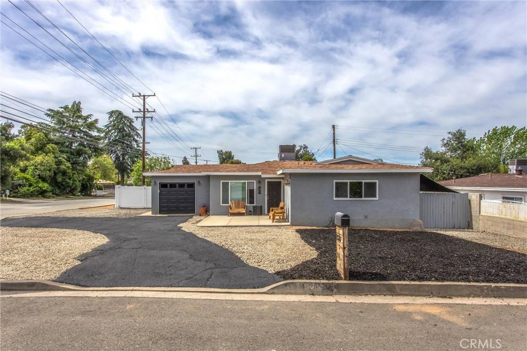 Yucaipa, CA 92399,35287 Vineyard ST