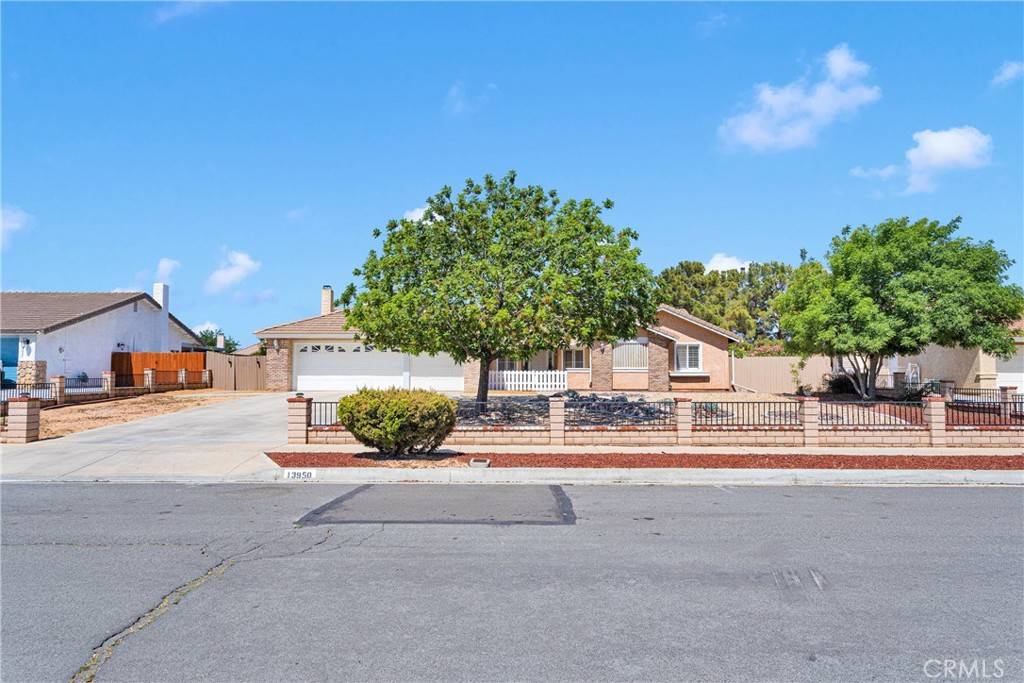 Apple Valley, CA 92307,13950 High Falls TRL