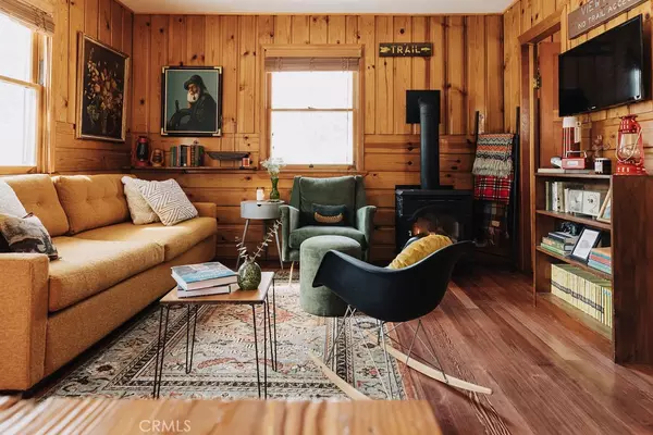 40218 Esterly LN, Big Bear Lake, CA 92315