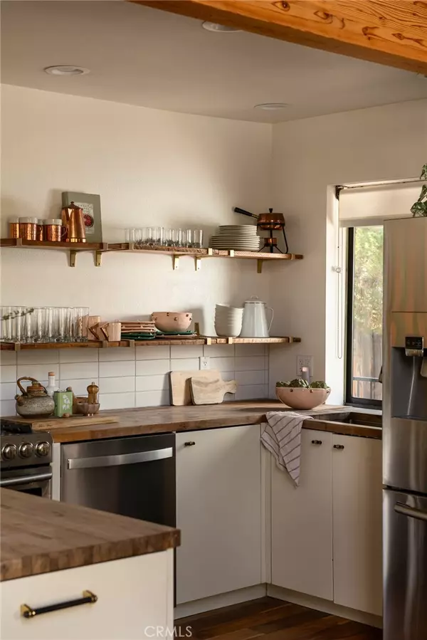 Big Bear Lake, CA 92315,879 Waldstrasse WAY