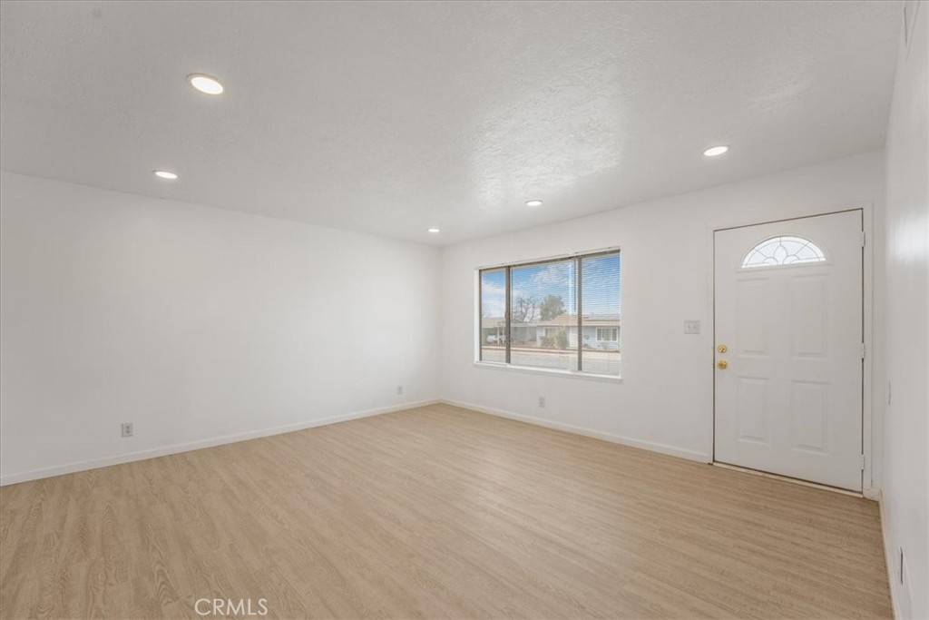 Yucaipa, CA 92399,11629 MADISON ST