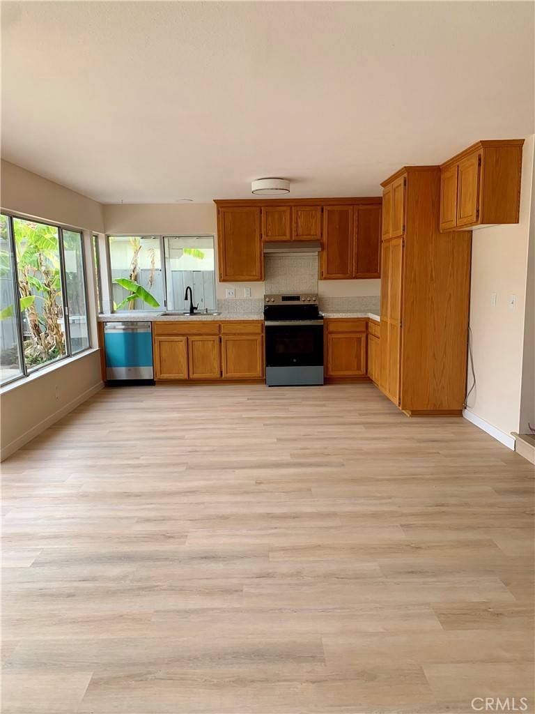 San Diego, CA 92126,8818 Keremeos WAY