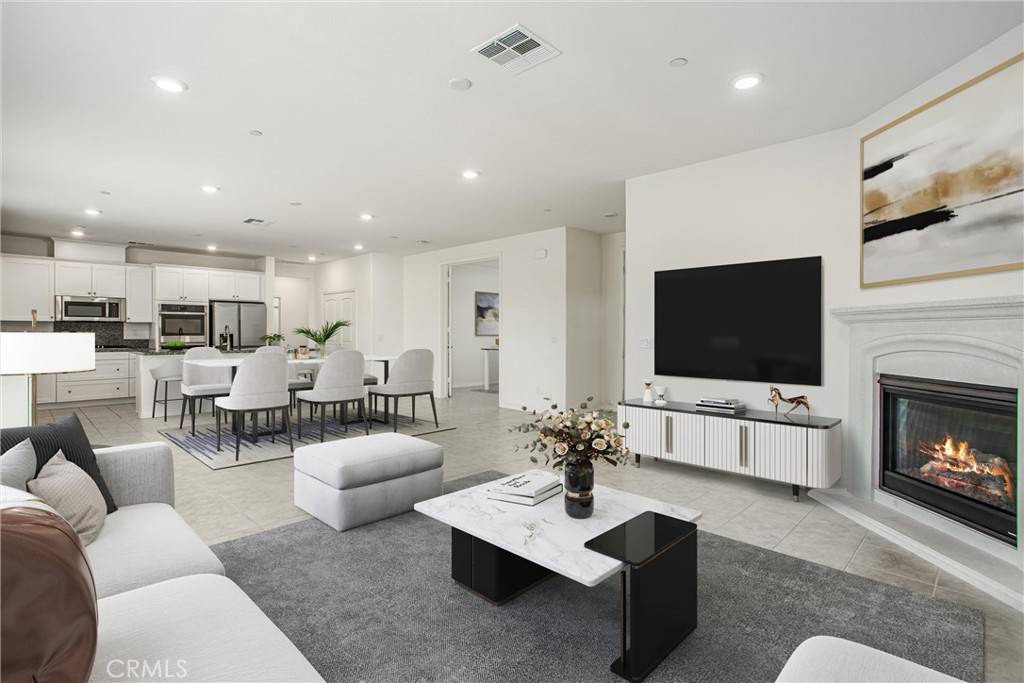 Calimesa, CA 92320,1004 Violet CT