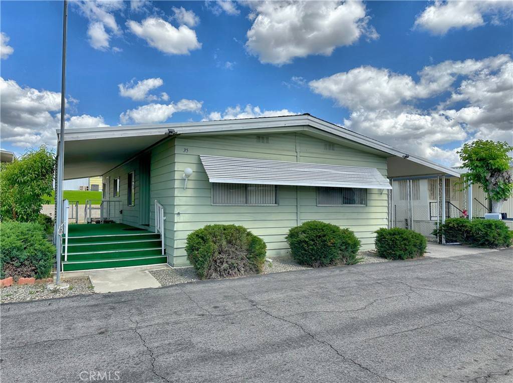 12582 2nd ST #35, Yucaipa, CA 92399