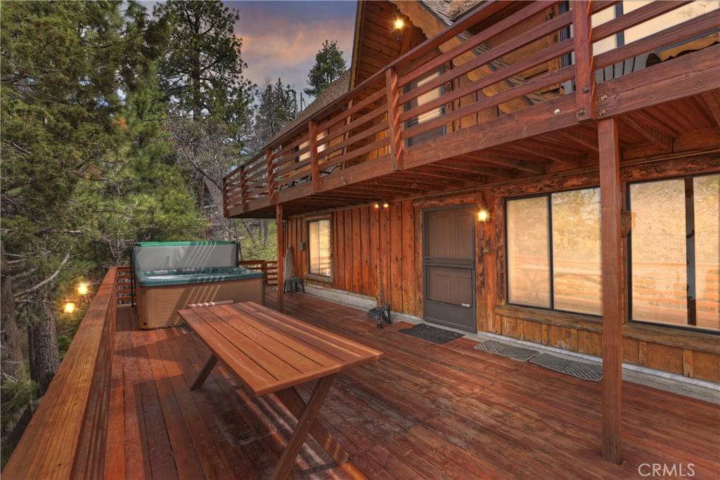 Big Bear Lake, CA 92315,43214 Sunset DR