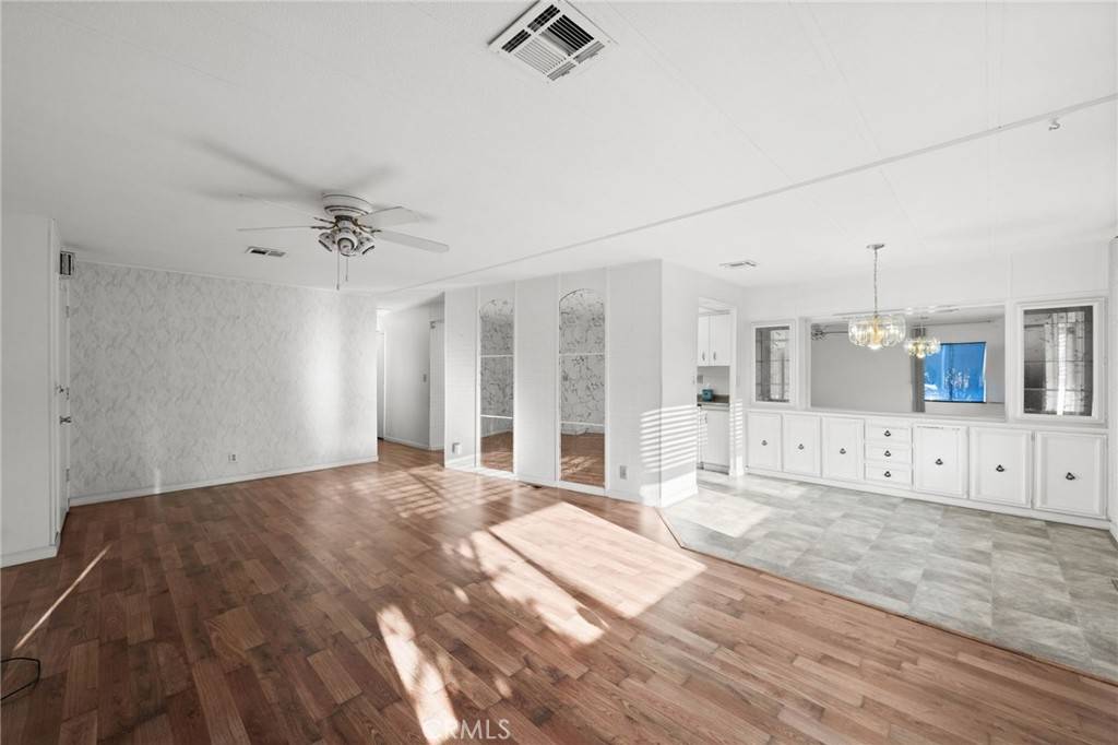 Highland, CA 92346,3850 Atlantic AVE #60