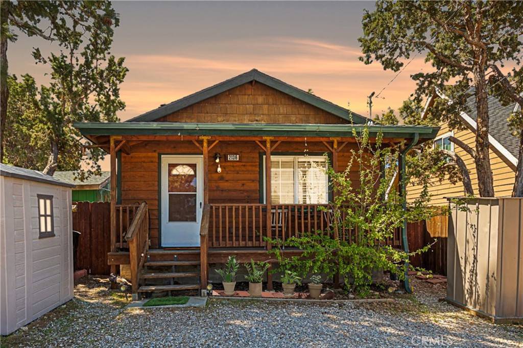 2136 3rd LN, Big Bear City, CA 92314