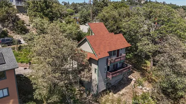 Lake Arrowhead, CA 92352,1033 Nadelhorn DR
