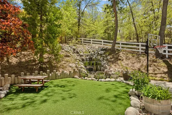 Lake Arrowhead, CA 92352,28537 North Shore RD