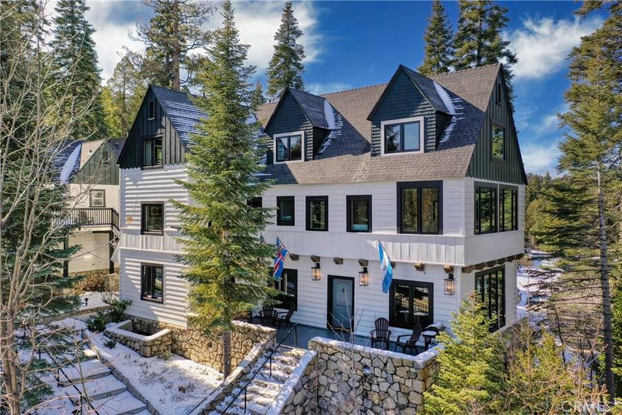 28041 Lakes Edge RD, Lake Arrowhead, CA 92352