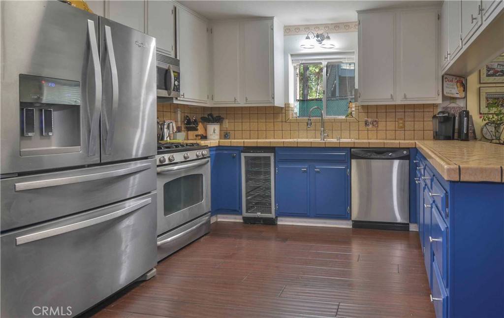 Lake Arrowhead, CA 92352,1353 Golden Rule LN