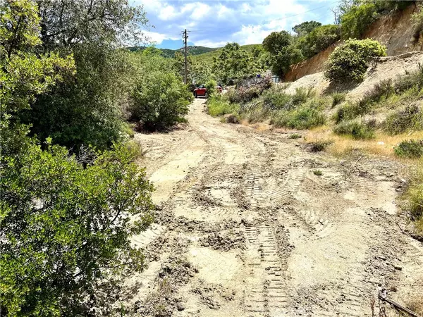 Banning, CA 92220,45902 Lynx ST