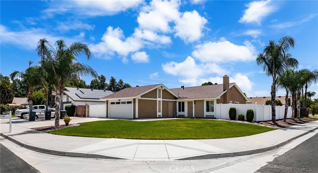 11230 Peachtree PL, Riverside, CA 92505