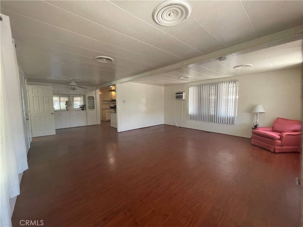 Yucaipa, CA 92399,12220 5th #146