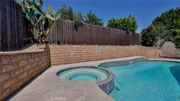 Riverside, CA 92503,7167 Crest AVE