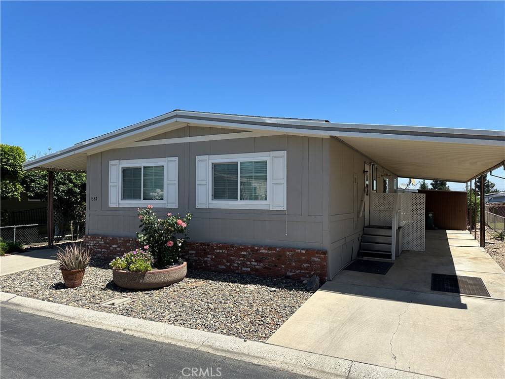 Corona, CA 92882,1387 Orangewood