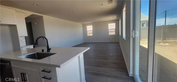 Hesperia, CA 92345,17426 Whiskey Mountain